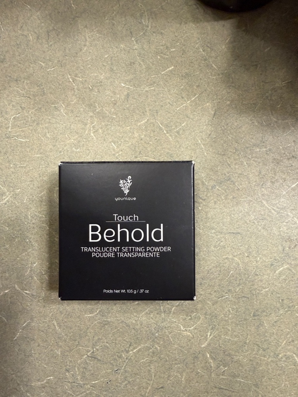 Younique Behold Translucent Setting Powder - Black